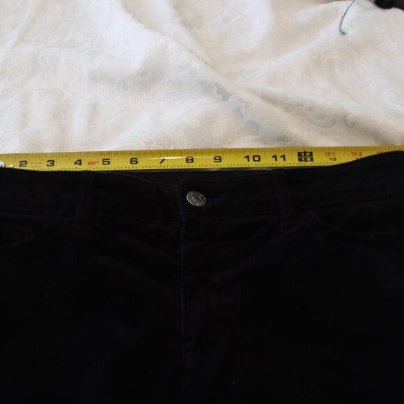 Chaps Denim 5 pocket black corduroy pants Size 4 classic casual office - Picture 5 of 13